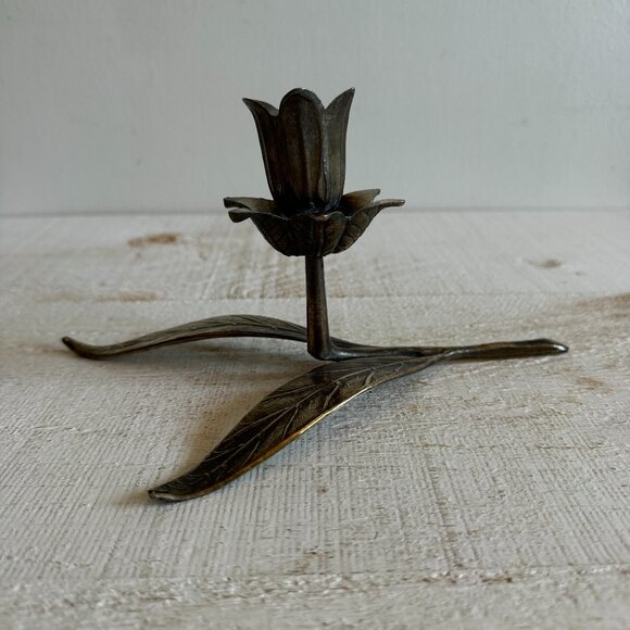 JUST BASE - Vintage Brass Flower Ashtray Base for Removeable Petals - Picture 1 of 9